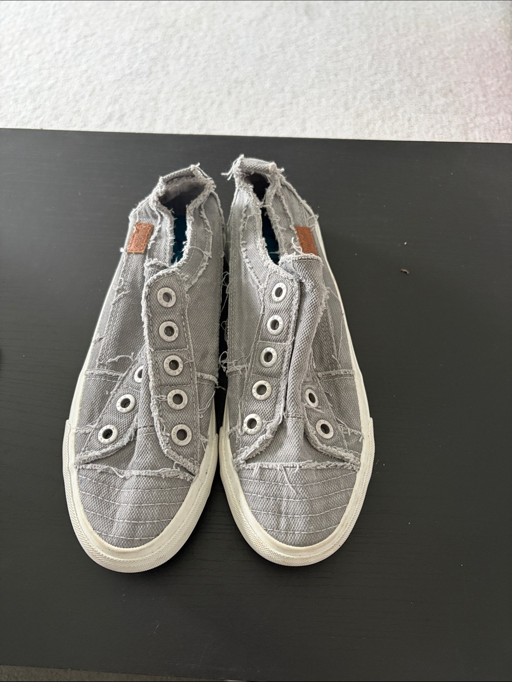 Women’s Slip-On Distressed Canvas Sneakers in Grey